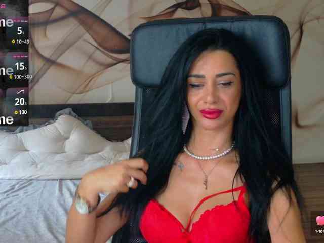 NaomiScarlett webcam