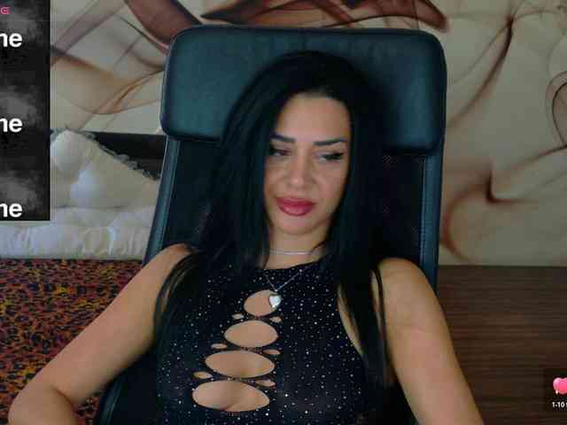 NaomiScarlett webcam