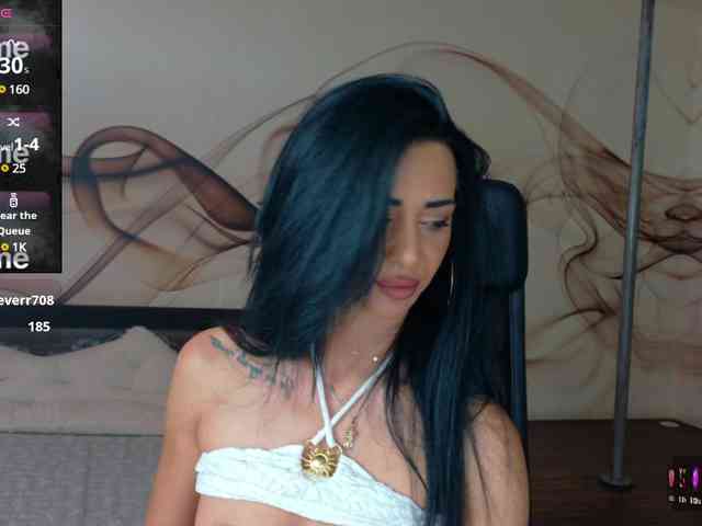 NaomiScarlett webcam