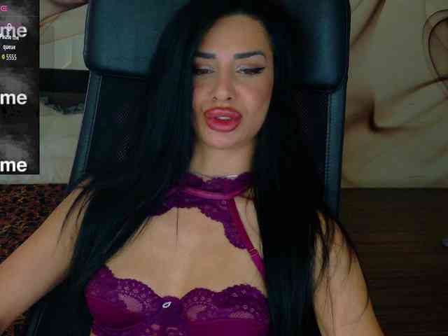 NaomiScarlett webcam
