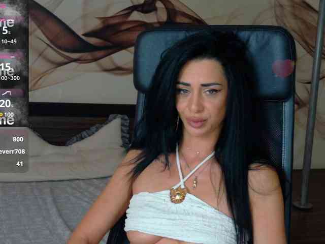 NaomiScarlett webcam