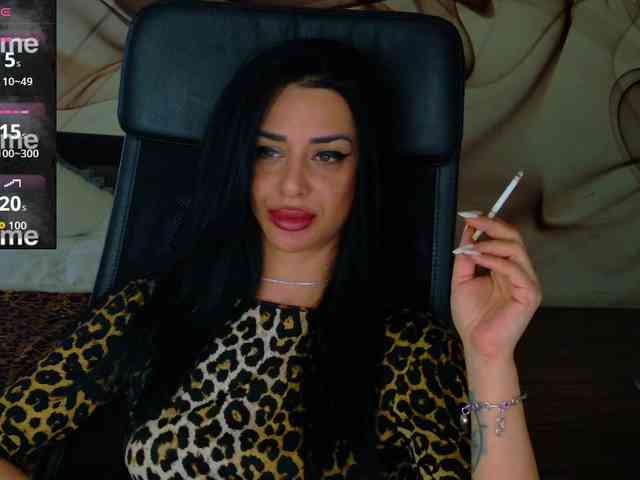NaomiScarlett webcam