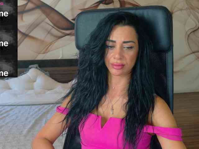 NaomiScarlett webcam