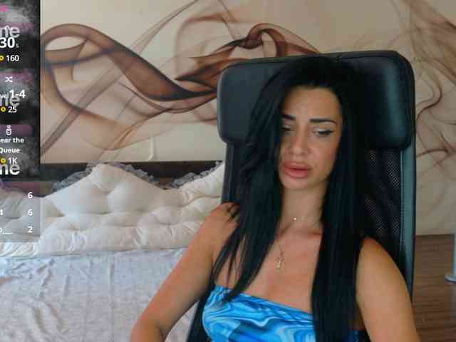 NaomiScarlett webcam