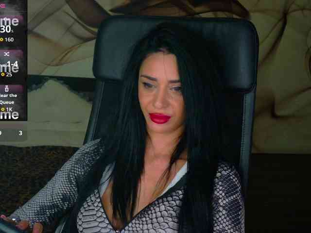 NaomiScarlett webcam