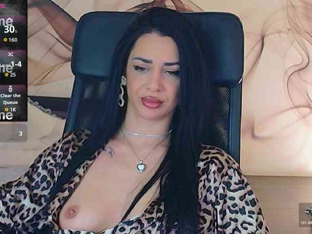 NaomiScarlett webcam