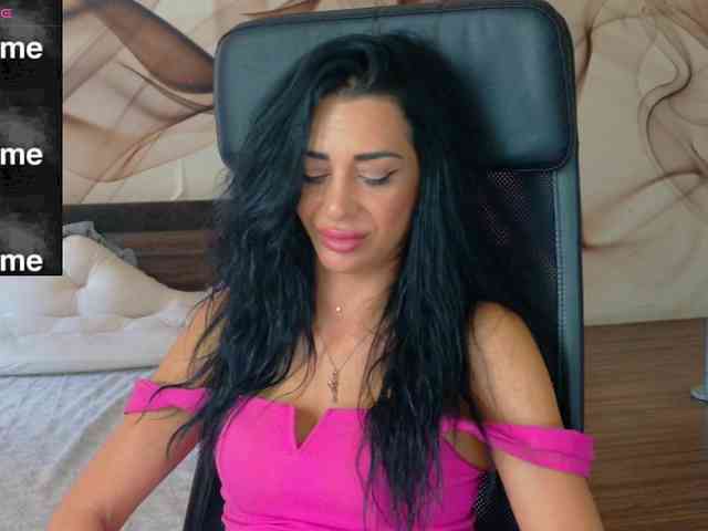 NaomiScarlett webcam