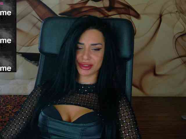 NaomiScarlett webcam