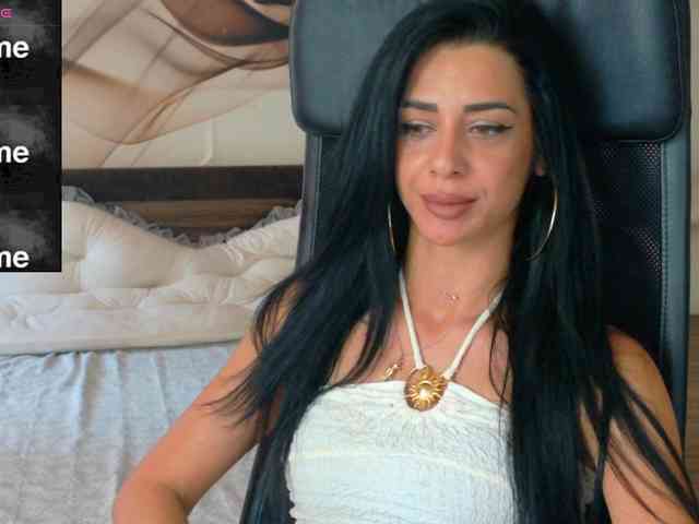 NaomiScarlett webcam