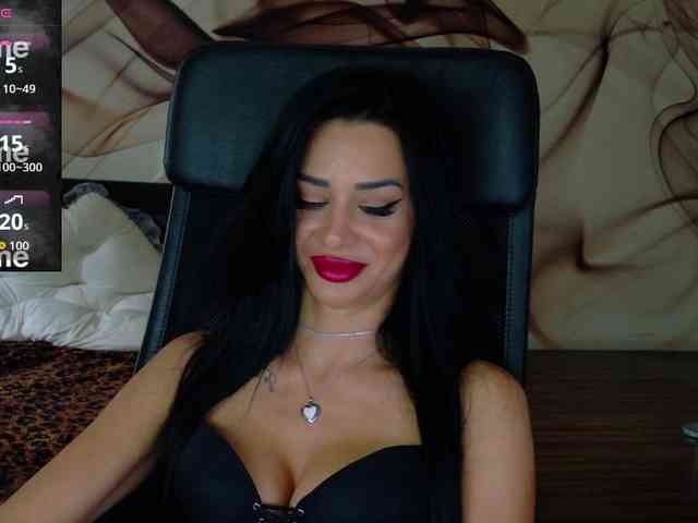 NaomiScarlett webcam