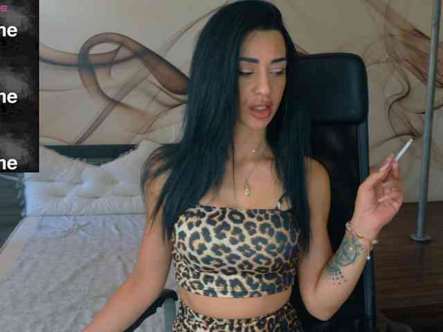 NaomiScarlett webcam