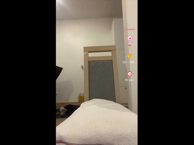 Melisa17's BongaCams show and profile