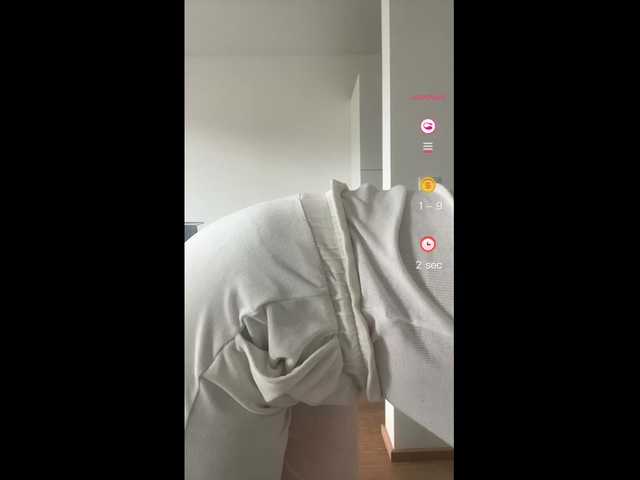 Melisa17's BongaCams show and profile