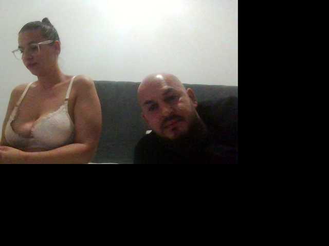 Melisa17's BongaCams show and profile