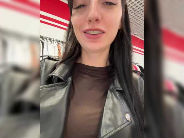 Valeria--sweet