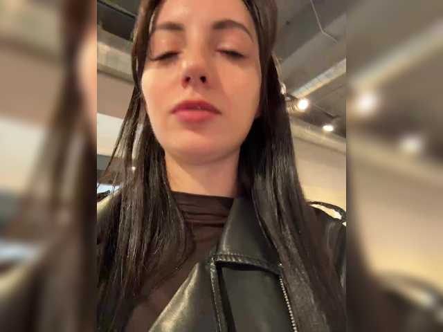 Valeria--sweet