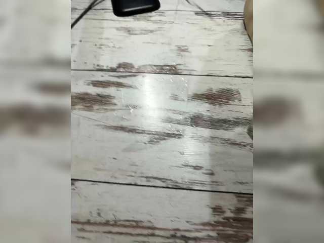 go to chat with Valeria--sweet