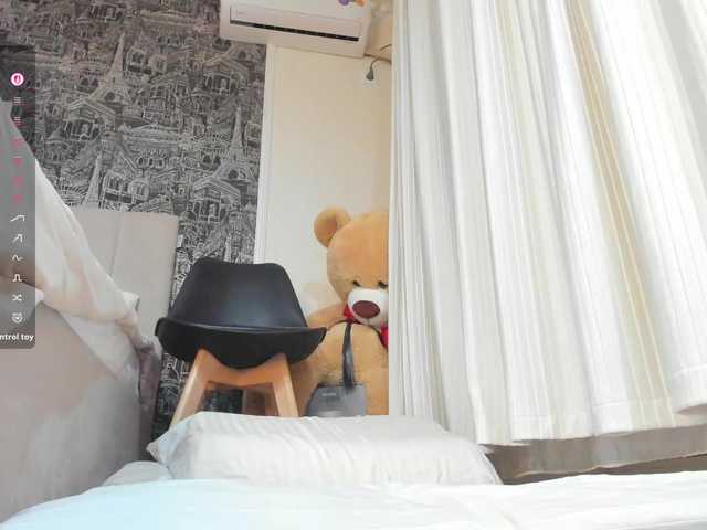 Lera2025 from BongaCams