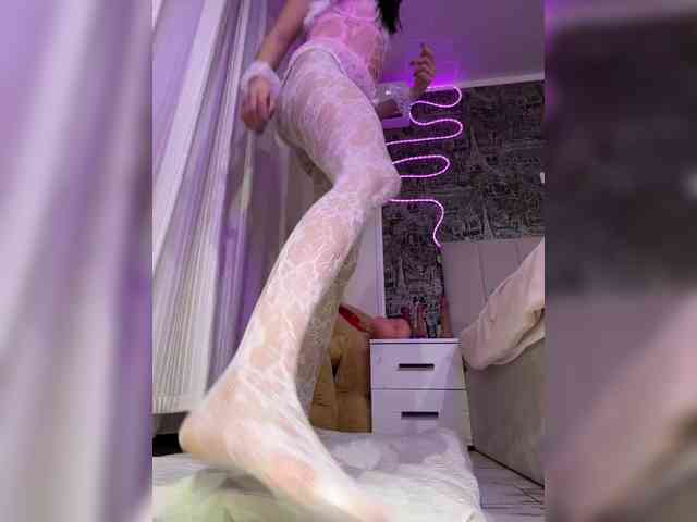 Valeria--sweet webcam