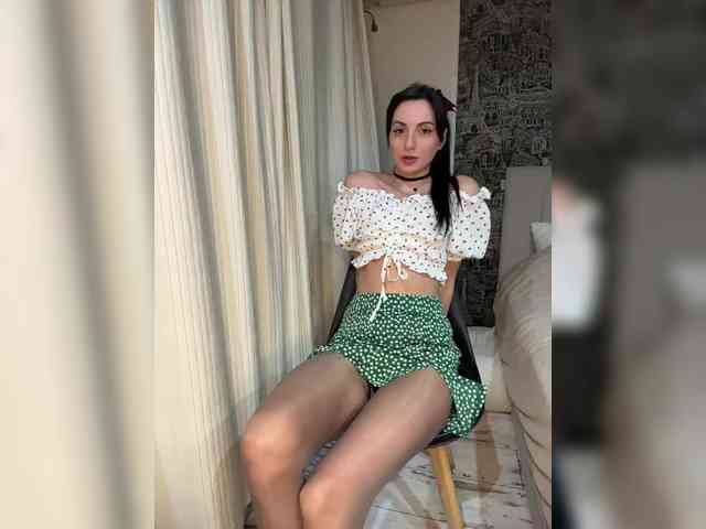Valeria--sweet webcam