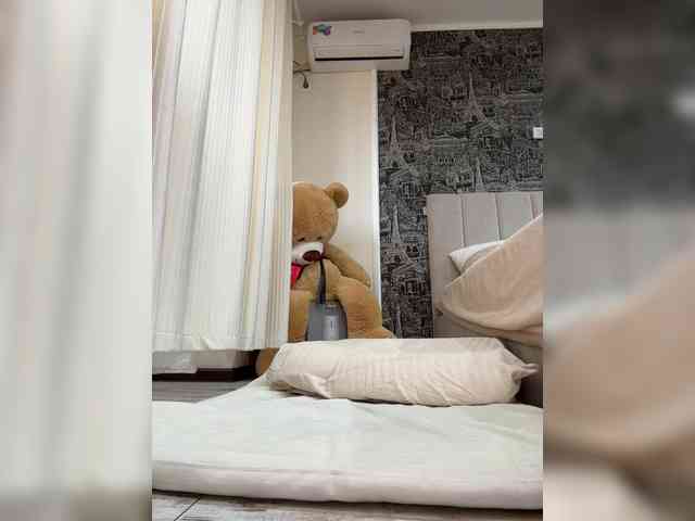 Valeria--sweet webcam