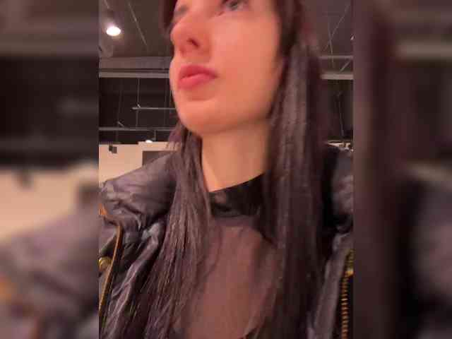 Valeria--sweet webcam