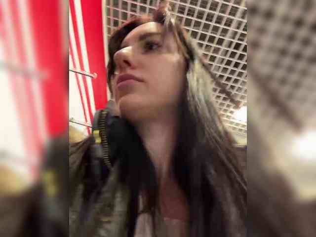 Valeria--sweet webcam