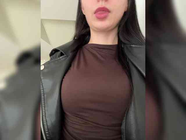 Valeria--sweet webcam