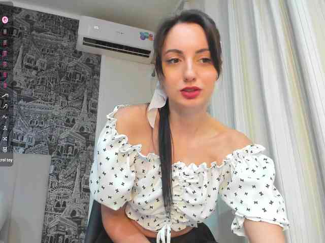 Valeria--sweet webcam