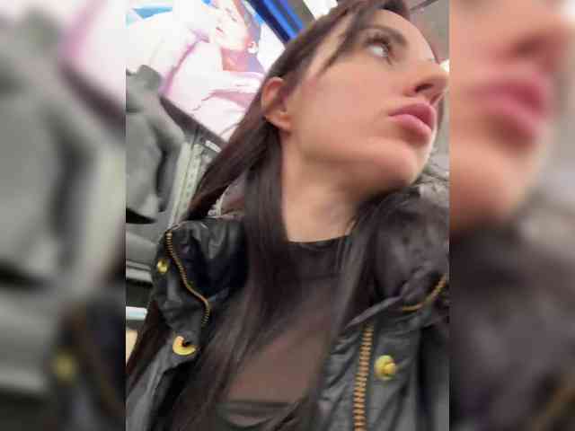 Valeria--sweet webcam