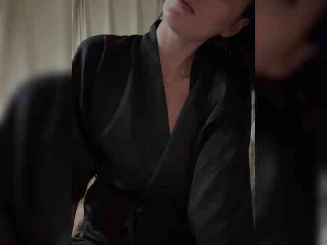 Valeria--sweet webcam