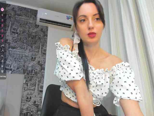 Valeria--sweet webcam