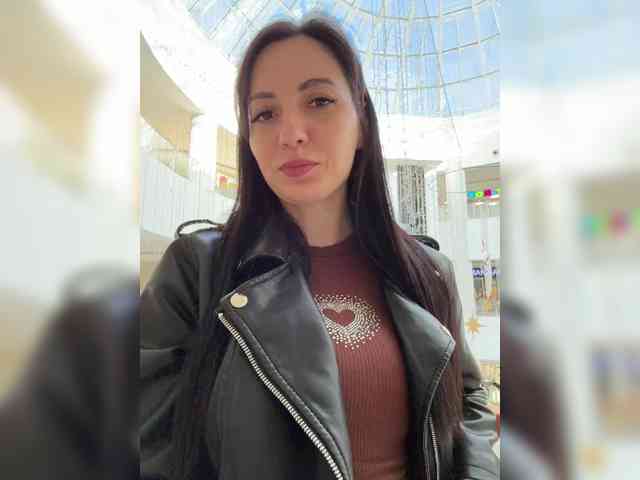 Valeria--sweet webcam