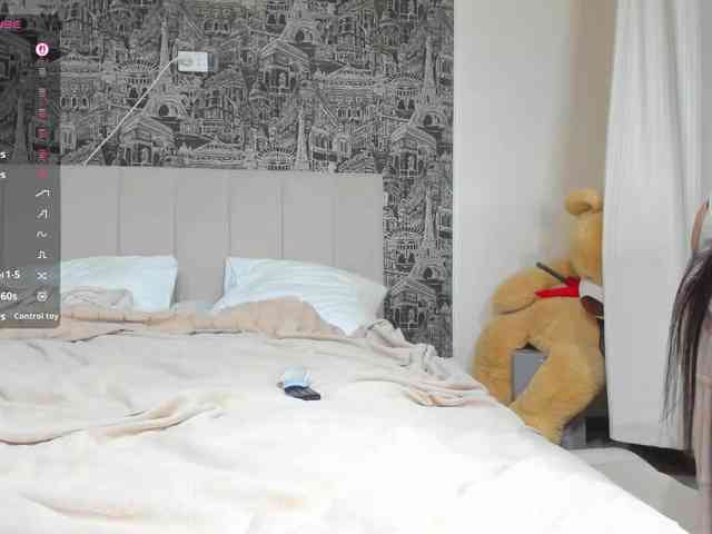 Valeria--sweet webcam