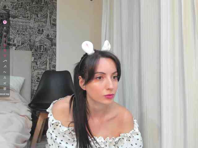 Valeria--sweet webcam