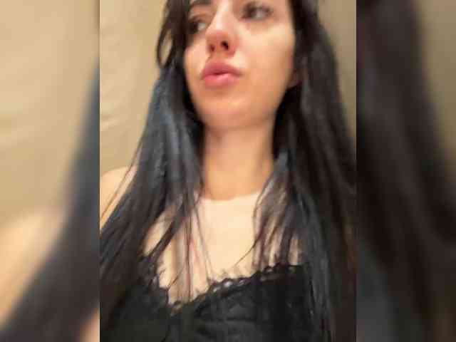 Valeria--sweet webcam