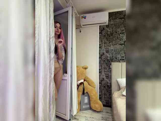 Valeria--sweet webcam