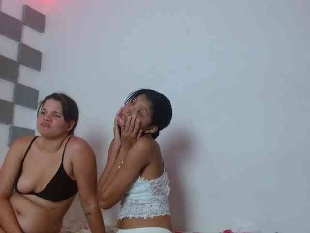 hot-team-777 webcam