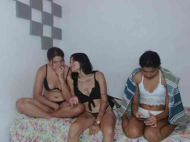 hot-team-777 webcam