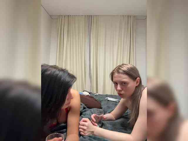 VibroMashulkaDashulka webcam