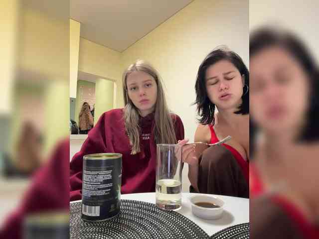 VibroMashulkaDashulka webcam