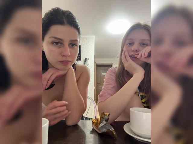 VibroMashulkaDashulka webcam