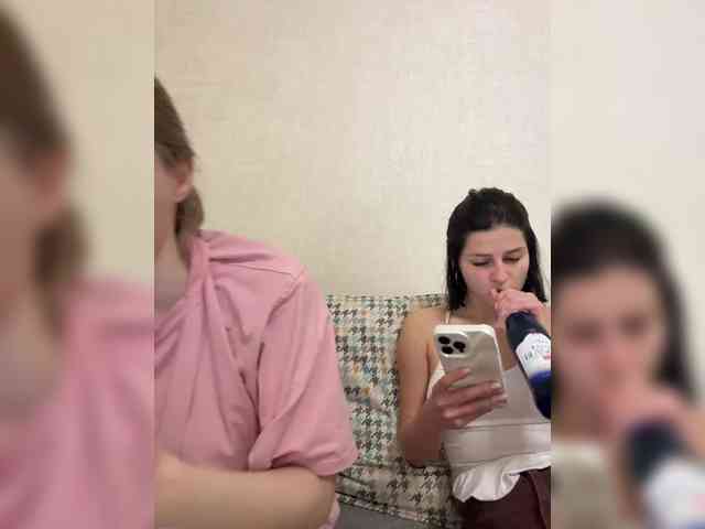 VibroMashulkaDashulka webcam