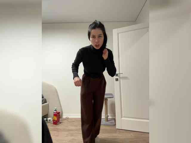 VibroMashulkaDashulka webcam