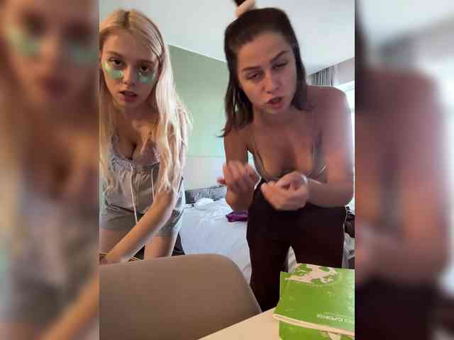 VibroMashulkaDashulka webcam