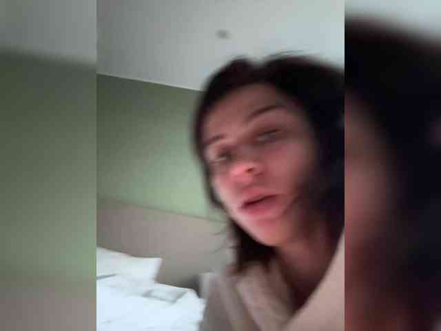 VibroMashulkaDashulka webcam
