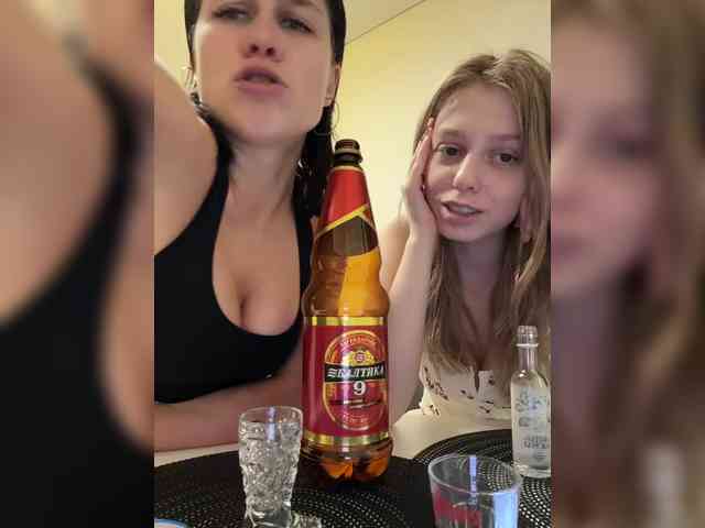 VibroMashulkaDashulka webcam