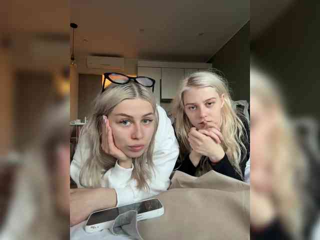 VibroMashulkaDashulka webcam
