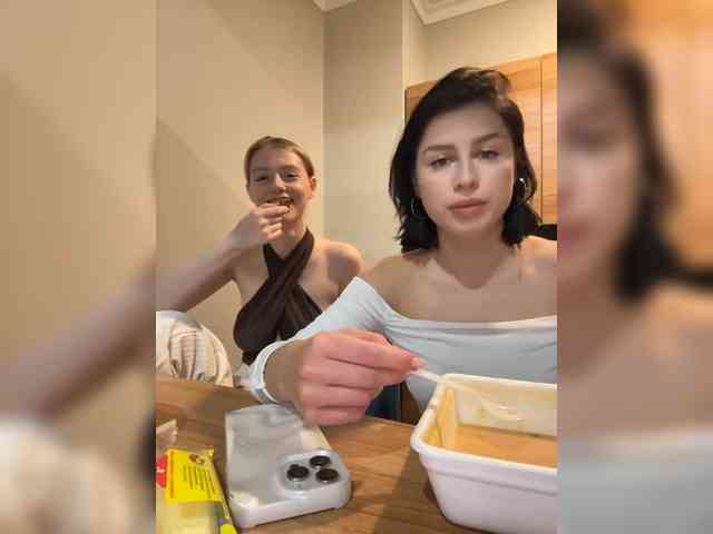 VibroMashulkaDashulka webcam