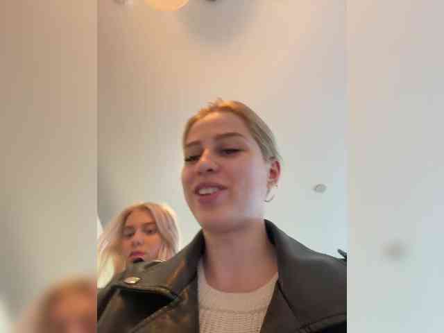 VibroMashulkaDashulka webcam